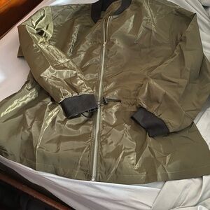 SHEIN Khaki Green Jacket with Black Trim windbreaker